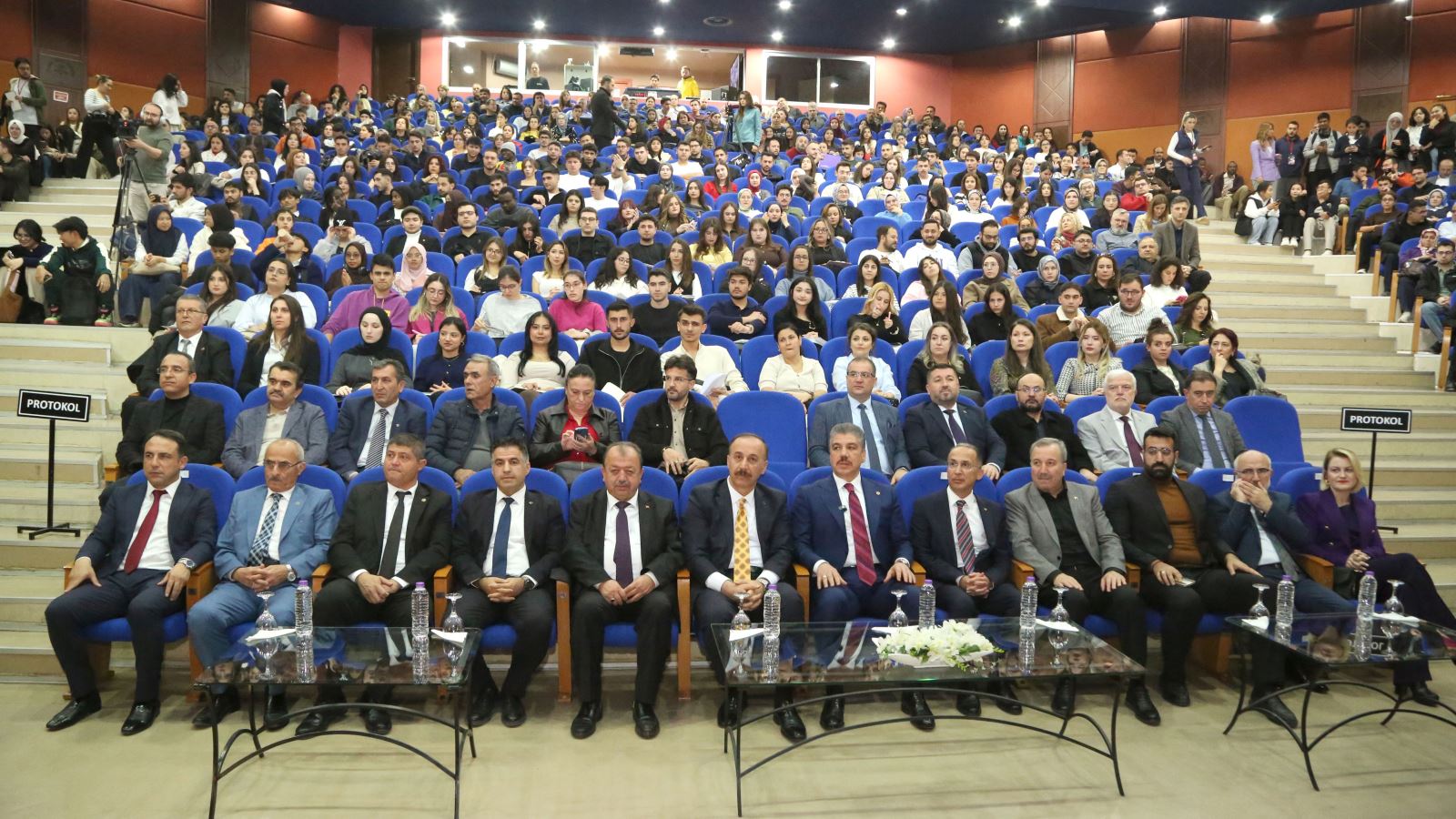 Sdü’de “Gazze İnsani Durum Ve Uluslararası Hukuk” Konferansı Düzenlendi (3)