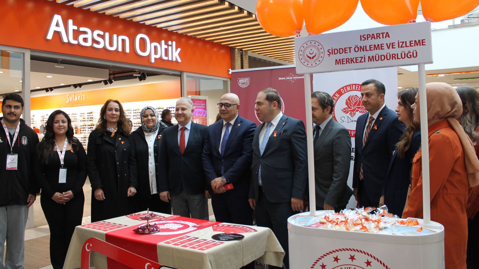 Sdü’de Kadına Yönelik Şiddet Farkındalık Standı Açıldı (4)