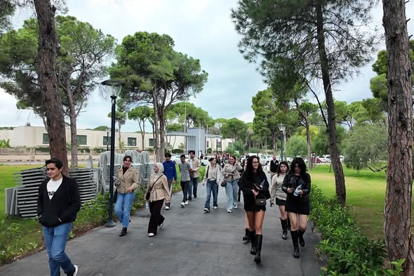 Serik Belediyesinden Öğrencilere Karşılama