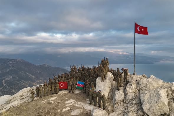 Türk Ve Azerbaycan Komandoları Eğirdir’de Tatbikatı Tamamladı (2)