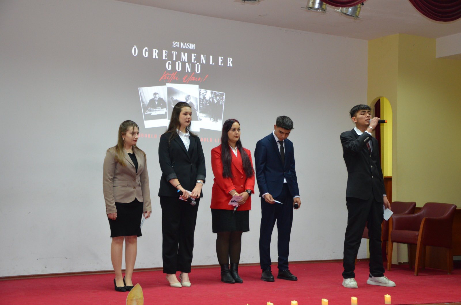 Uluborlu’da Öğretmenler Günü Coşkuyla Kutlandı (2)