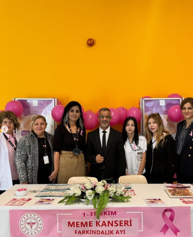 Isparta Şehir Hastanesi’nde Meme Kanseri Farkındalığı Standı Açıldı-1