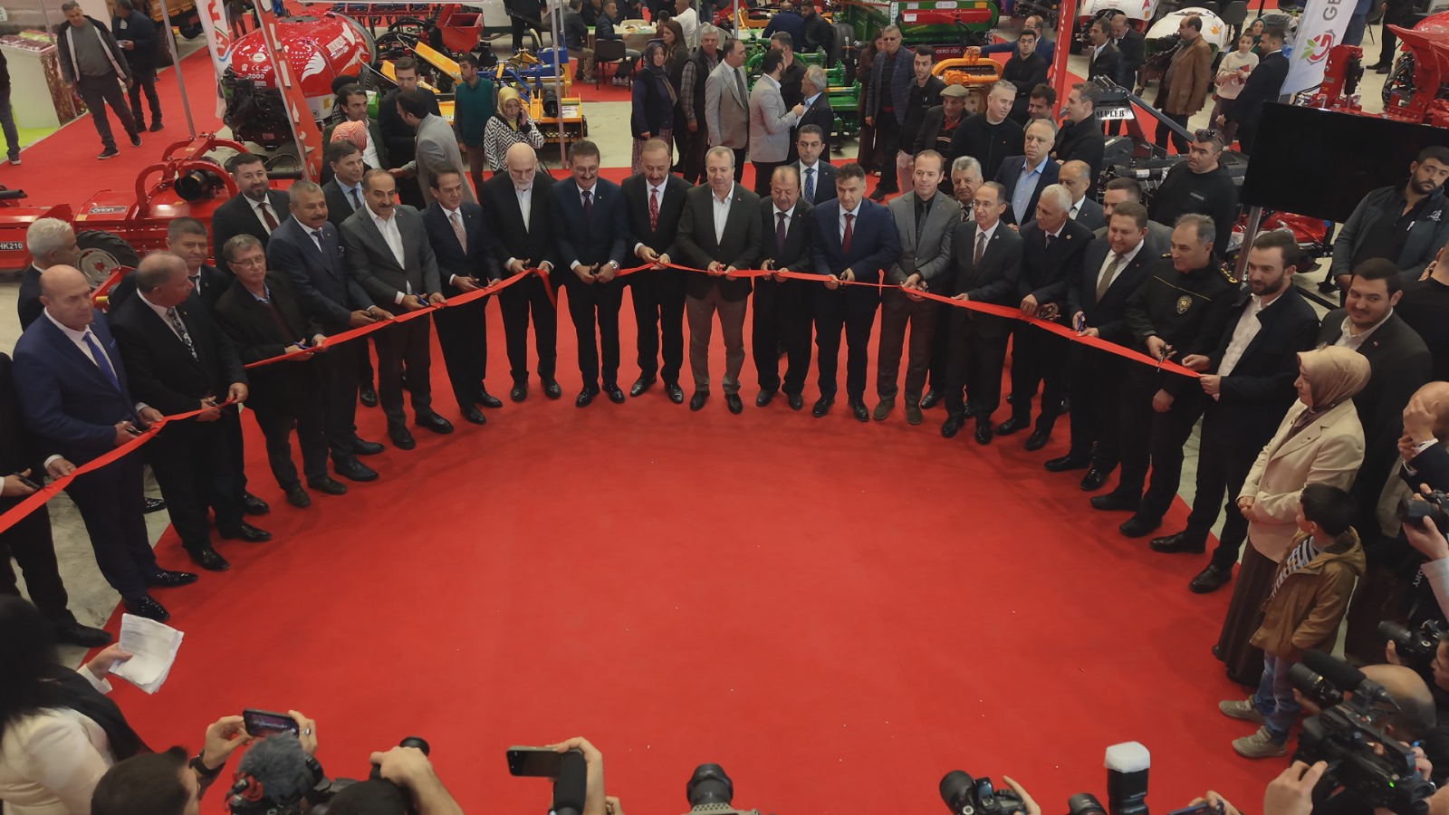 20. Isparta Tarım ve Hayvancılık Fuarı Kapılarını Açtı