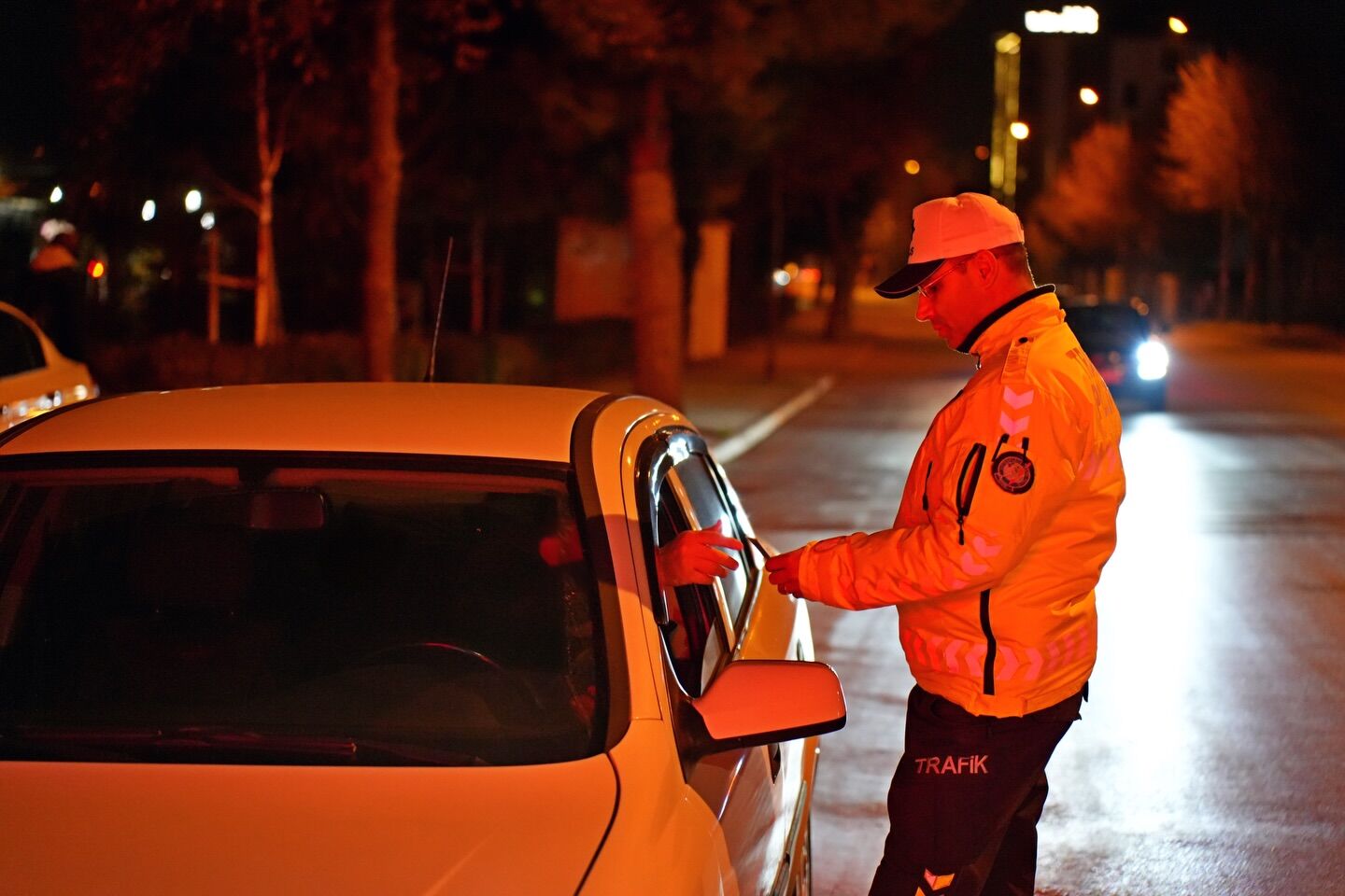 Isparta İl Emniyet Müdürlüğü’nden geniş çaplı denetim-3