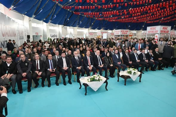 8. Isparta Kitap Fuarı Kapılarını Açtı (5)