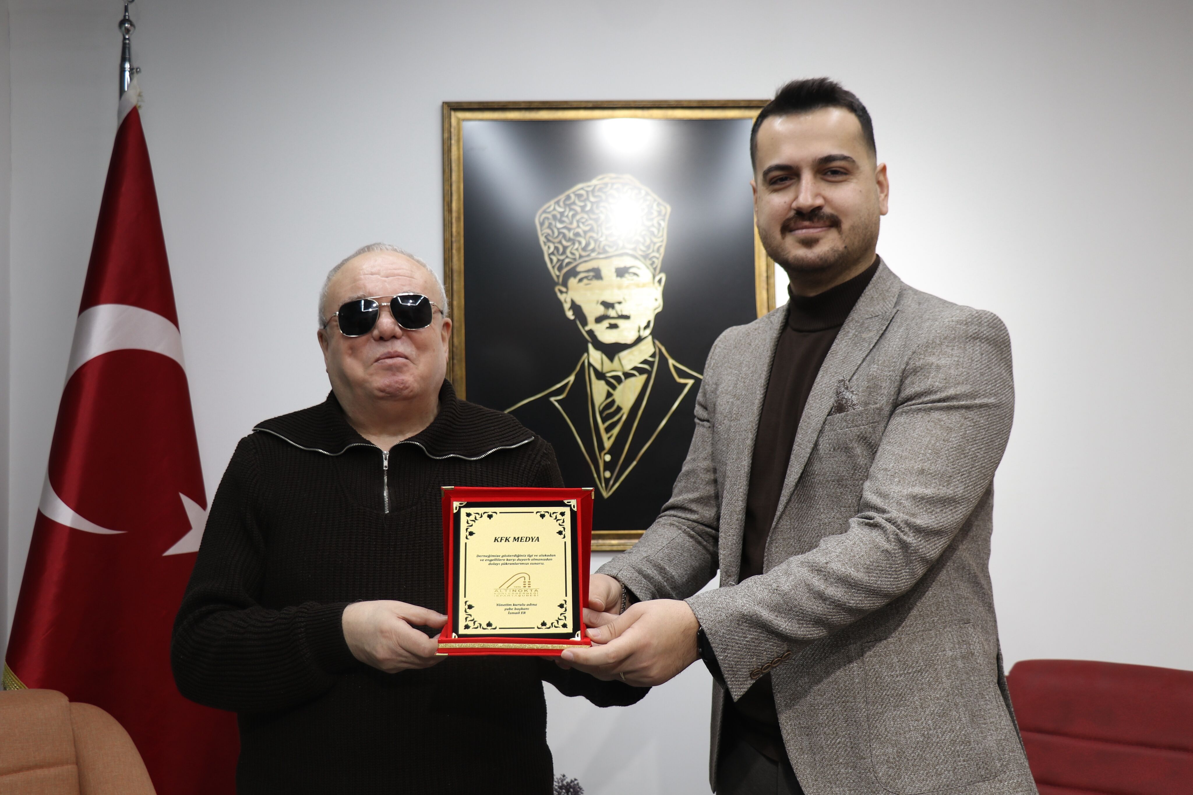 Altı Nokta Körler Derneği’nden Kfk Medya’ya Anlamlı Plaket (5)