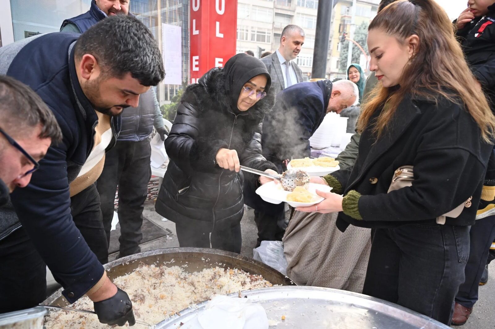 Başdeğirmen Çifti, Kandil Geleneğini Yaşatmaya Devam Ediyor (1)