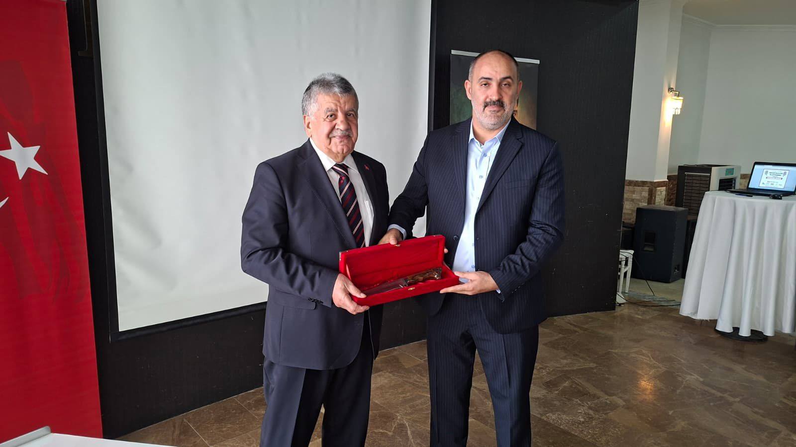 Denizli’de Ispartalılar Birlik Ve Beraberlik Kahvaltısında Buluştu (1)