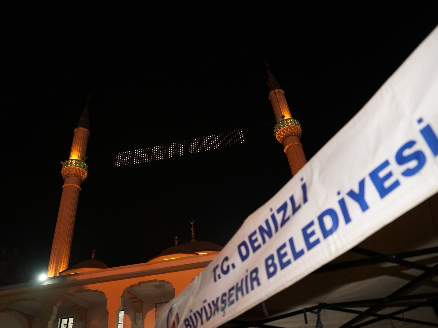Denizli’de Regaip Kandili’nde İrmik Helvası İkramı 1