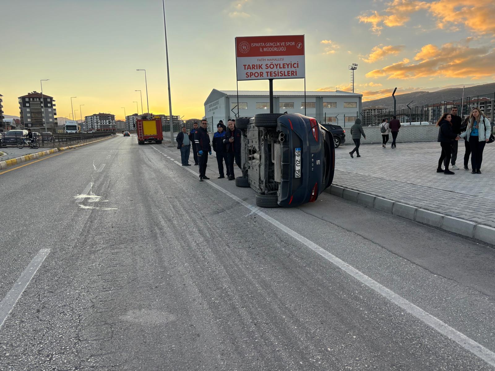 Fatih Mahallesinde Feci Kaza 1 Ağır 2 Yaralı (3)