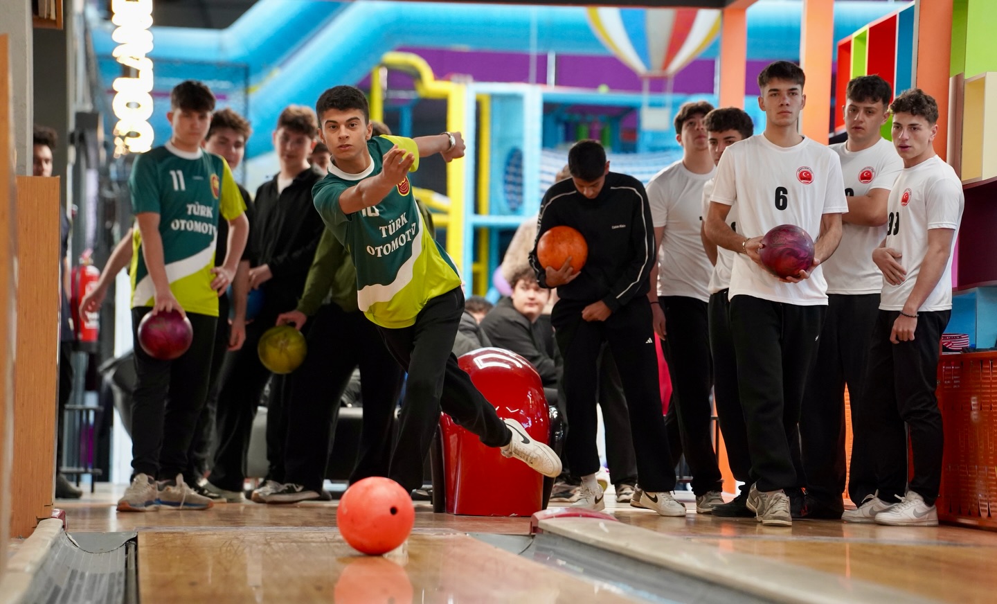 Genç Erkekler Bowling İl Birinciliği 4