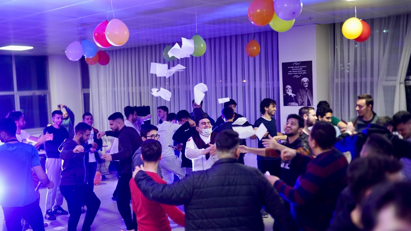 Isparta Erkek Öğrenci Yurdu’nda Sınav Haftasına Moral Etkinliği 3
