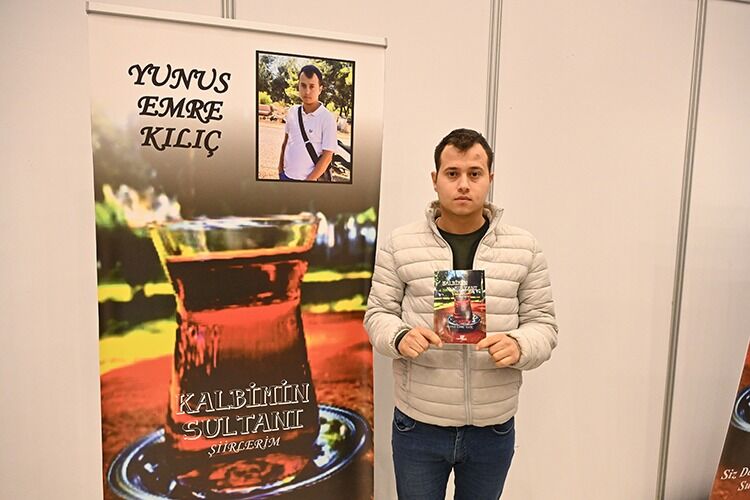 Isparta Kitap Fuarı'nda Genç Yazarlar Rüzgarı Esiyor (1)