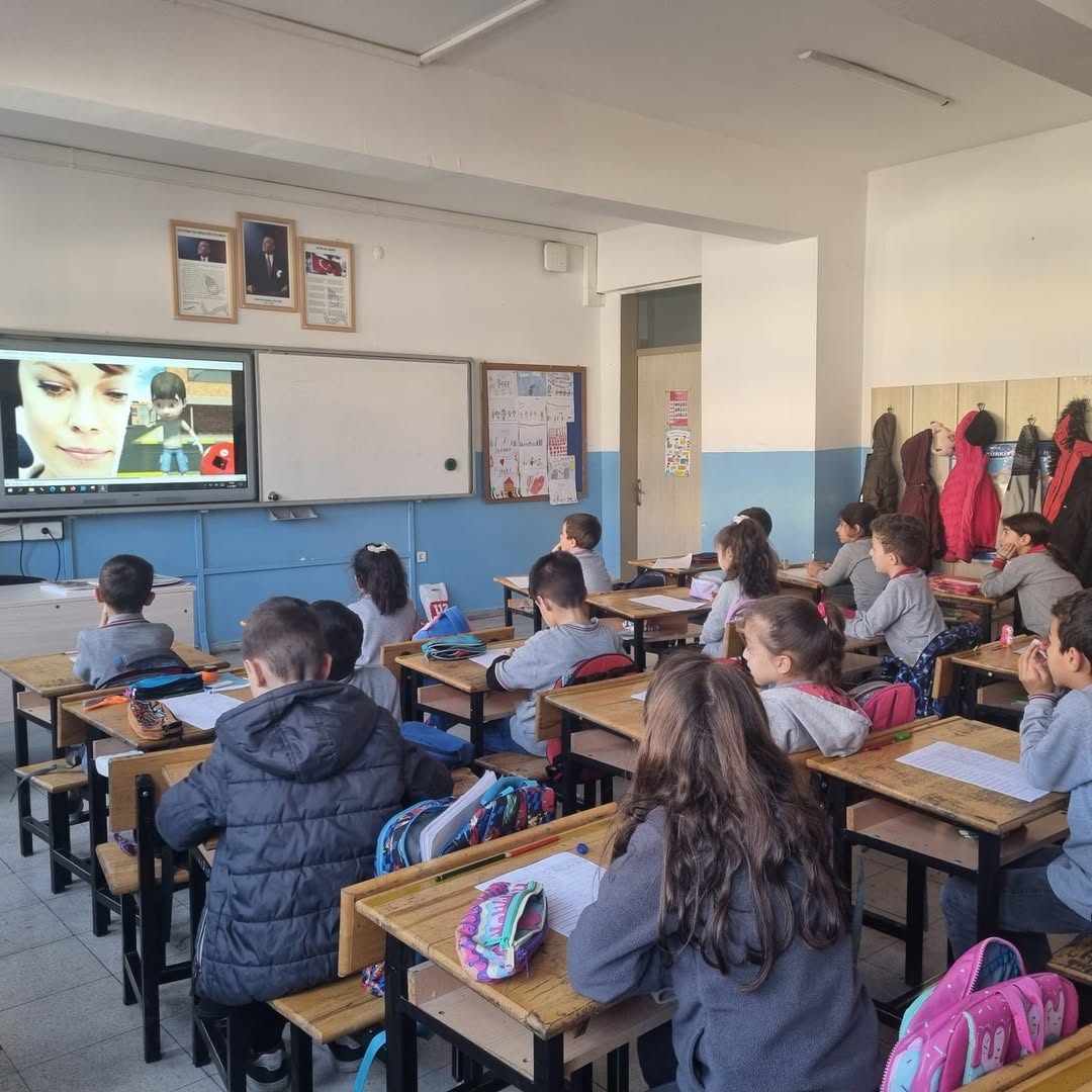 Isparta’da Öğrenciler 112 Acil Çağrı Merkezi Hakkında Bilgilendirildi (1)