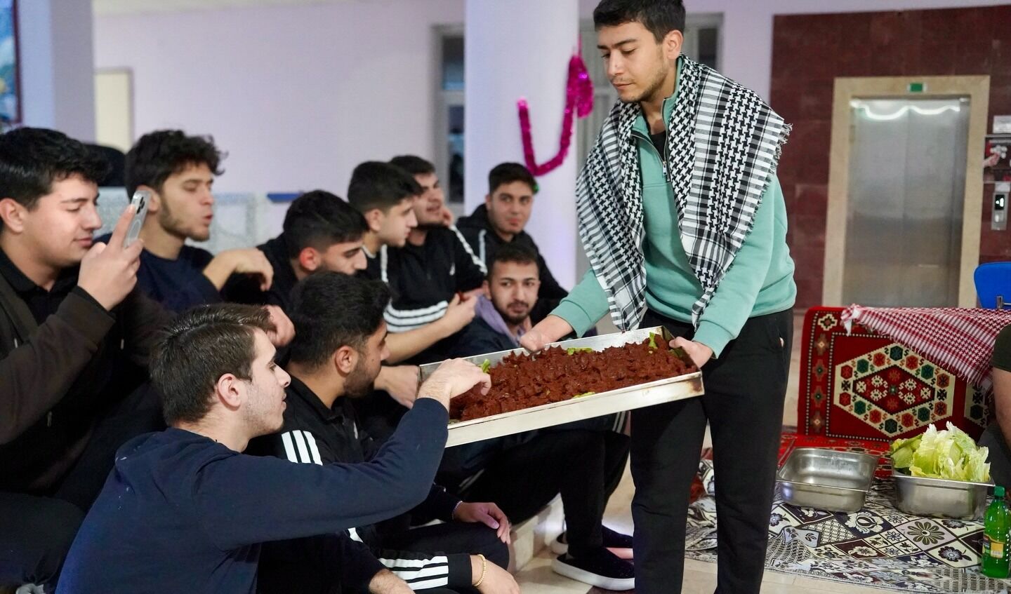 Isparta’da Öğrencilere Sınav Öncesi Moral Desteği (1)