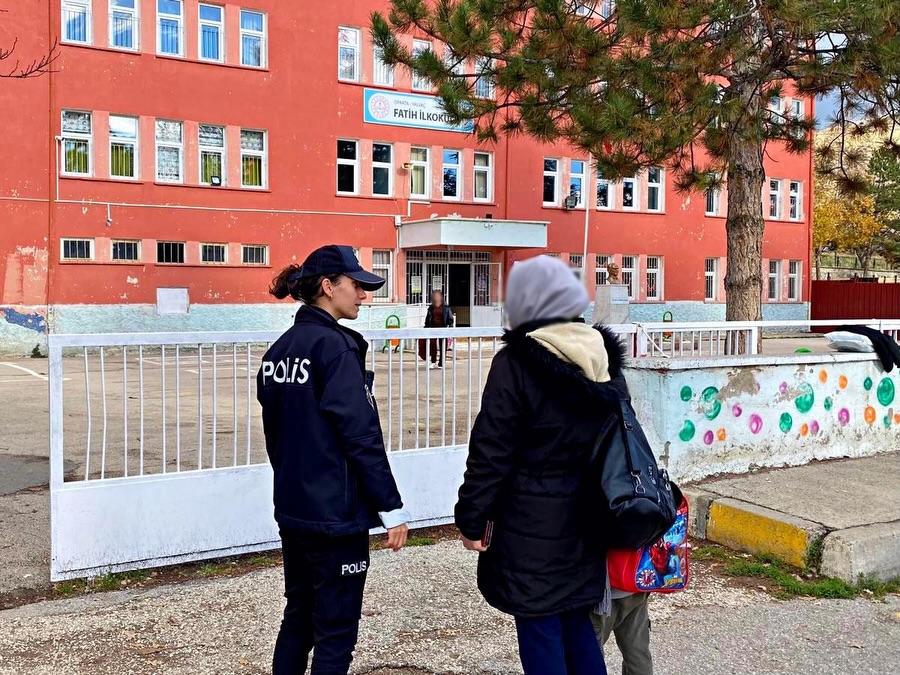 Isparta’da Okul Önleri Ve Asayiş Denetimi (1)-1