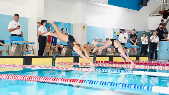 Isparta’da Okul Sporları Yüzme Gençler İl Birinciliği Müsabakaları Başladı (4)