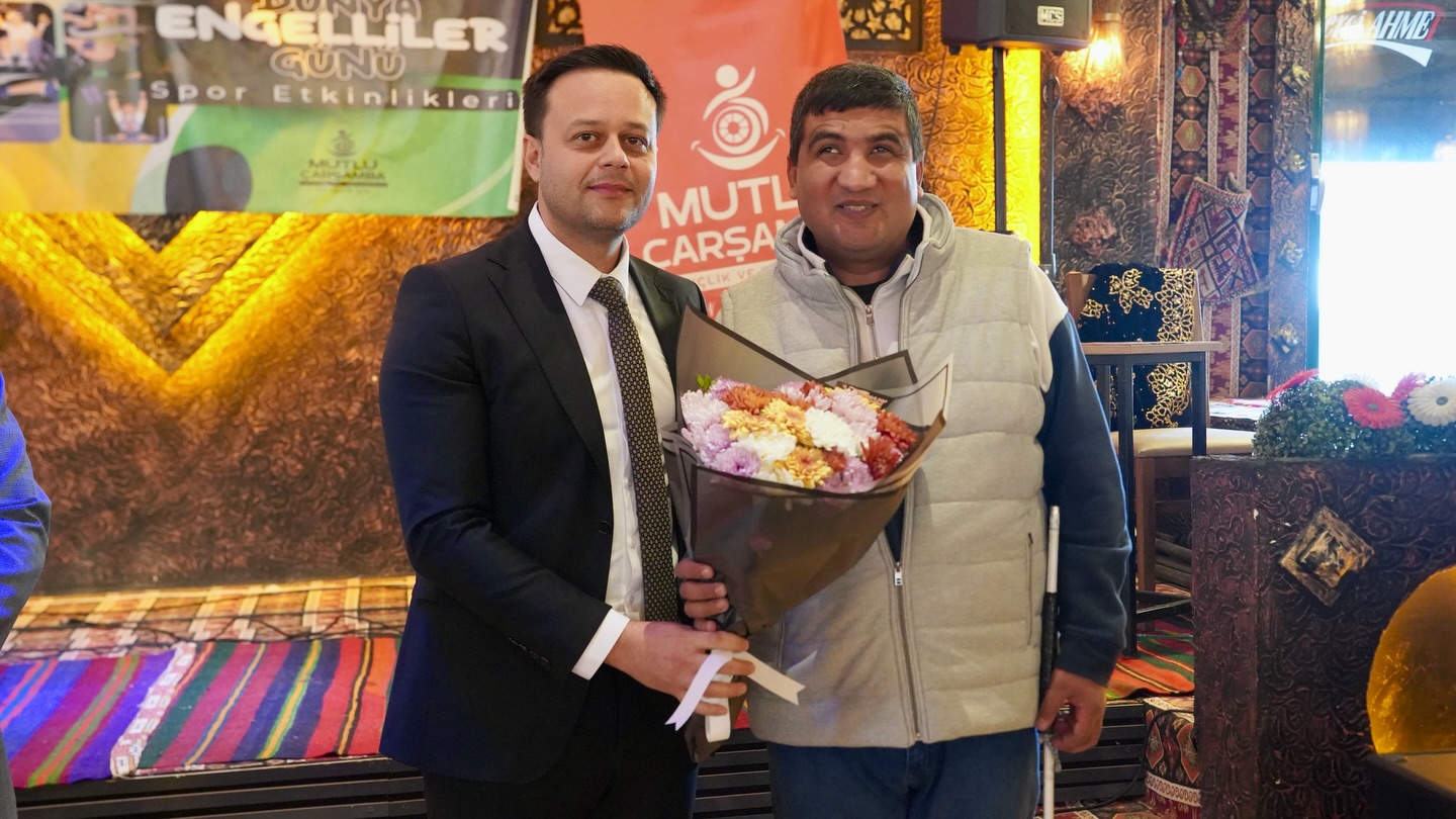 Isparta’da Özel Sporcular Mutlu Çarşamba’da Buluştu! (4)