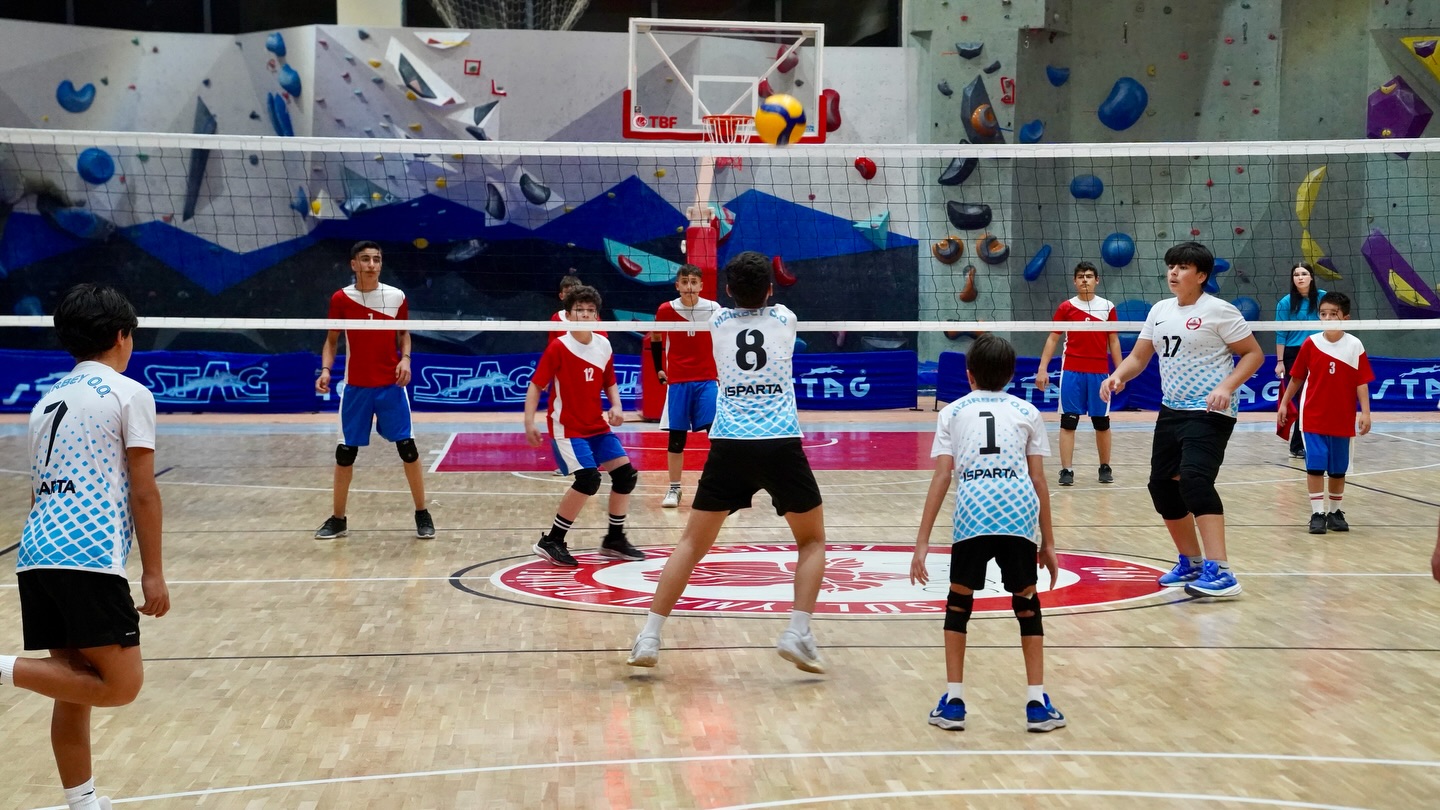 Isparta’da Yıldız Erkeklerde Şampiyonluk Heyecanı Tamamlandı! (1)