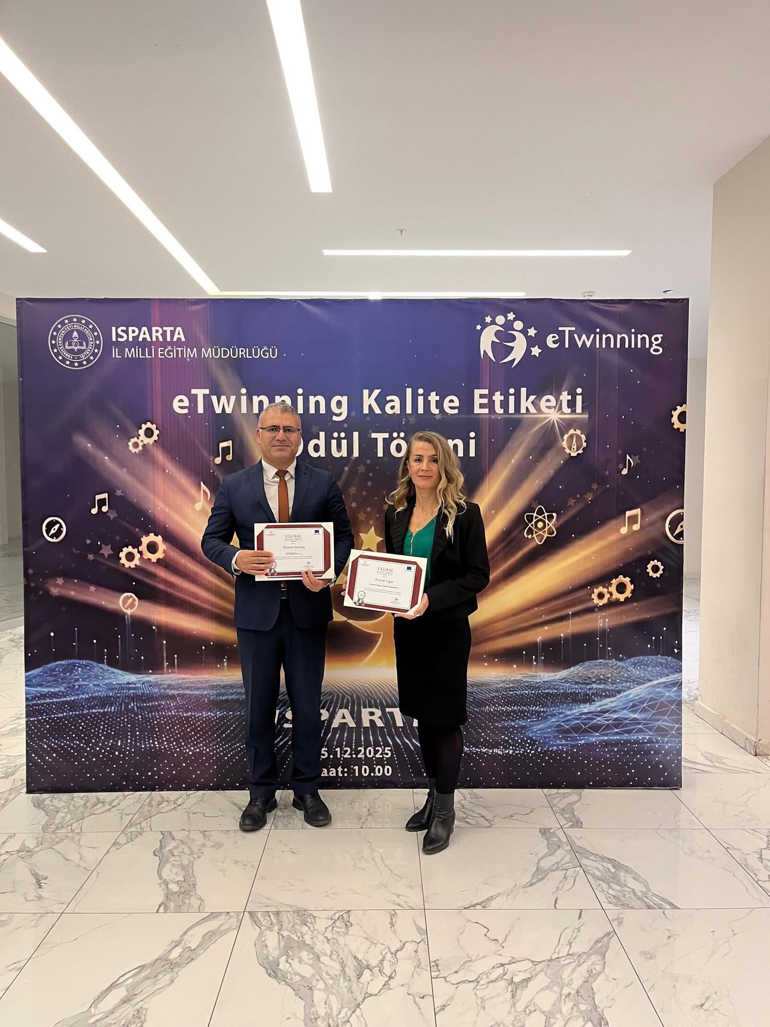 Kadir Boylu Ortaokulu’ndan Ulusal Ve Uluslararası Başarı! (2)