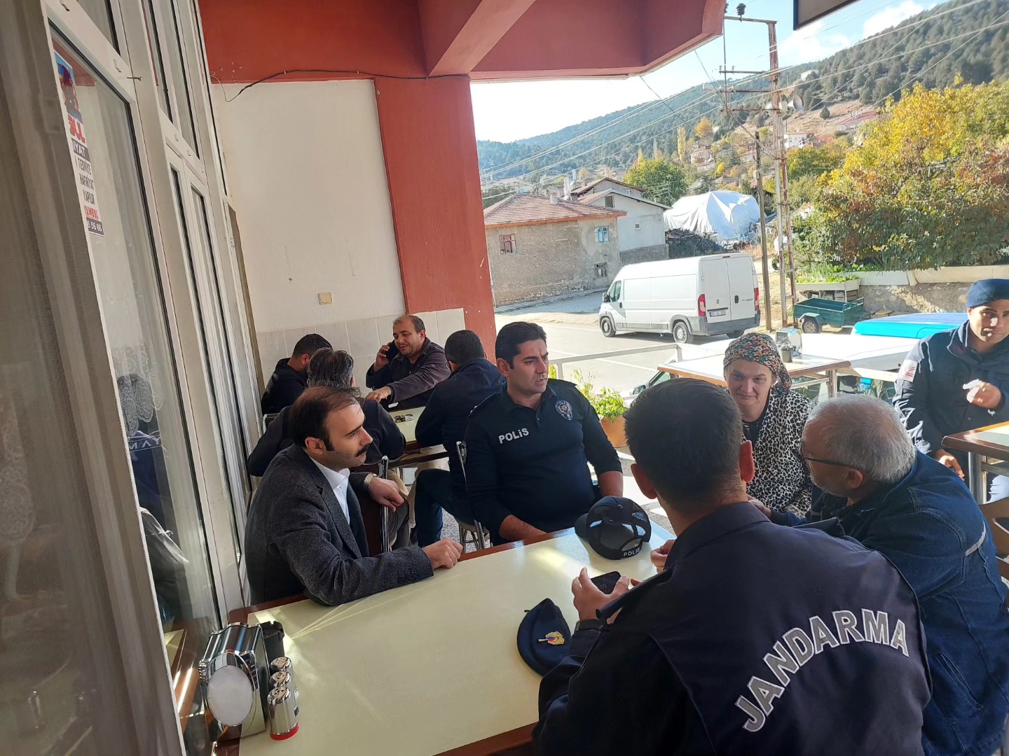 Kaymakam Gürbüz’den Ilçe Esnafına Ziyaret (1)