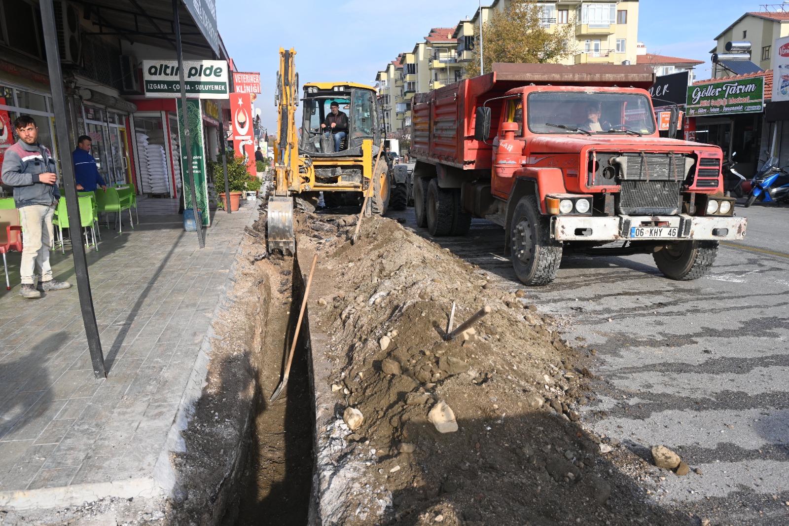 Köy Garajı Esnafının Uzun Yıllardır Beklediği Doğalgaz Çalışmaları Başladı (1)