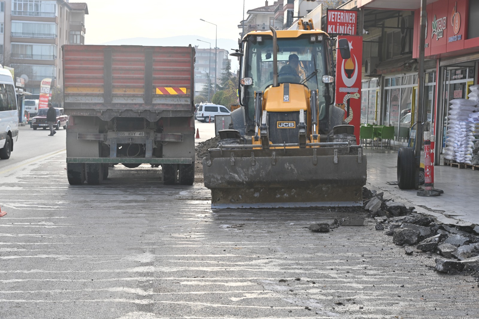 Köy Garajı Esnafının Uzun Yıllardır Beklediği Doğalgaz Çalışmaları Başladı (4)