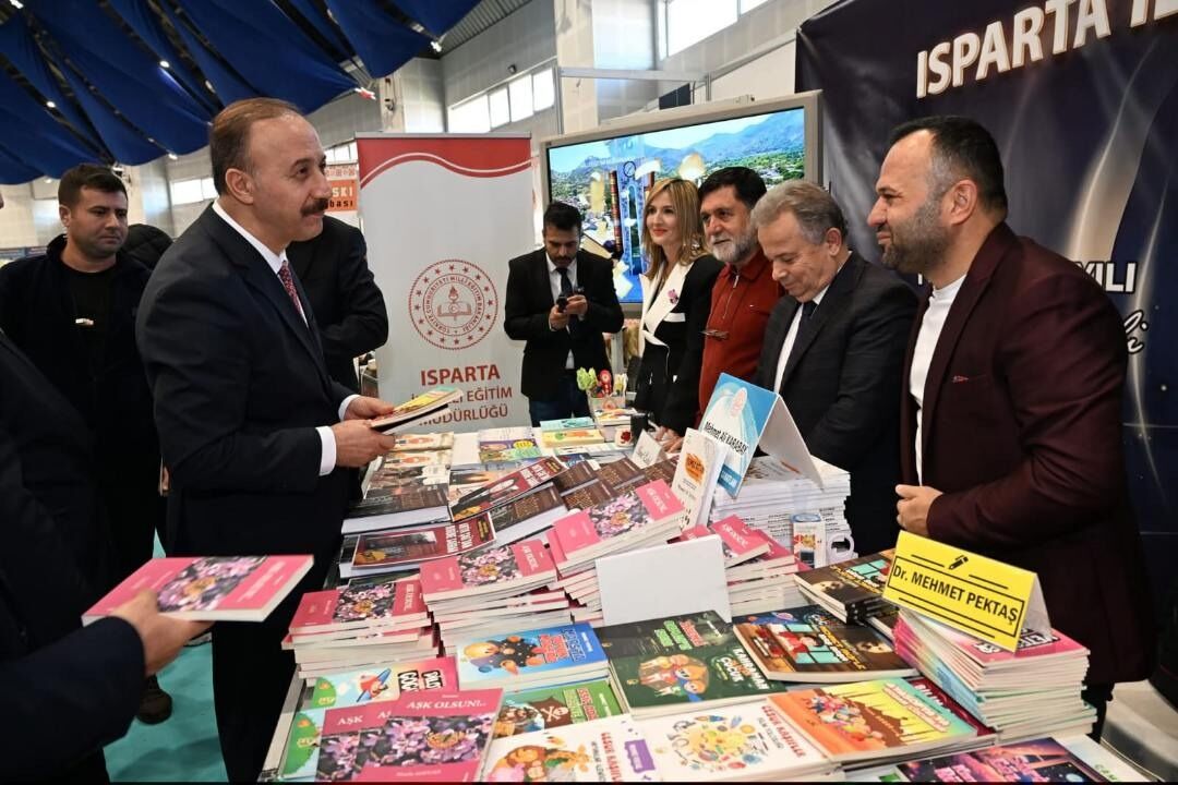 Öğretmen Yazarlar Okurlarla Buluşuyor (2)