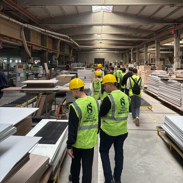 Orman Fakültesi Öğrencilerinden Teknik Ve Kültürel Gezi 1