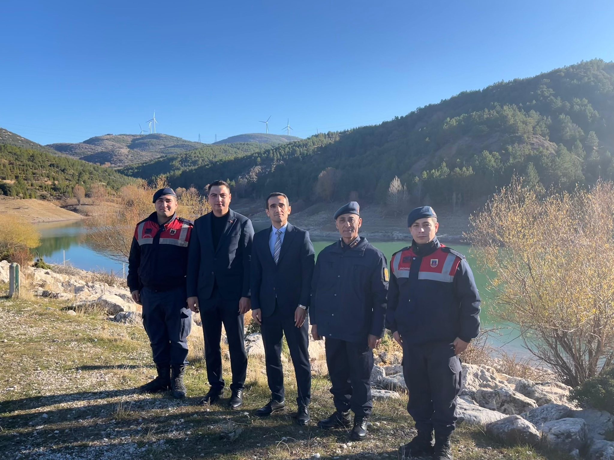 Uluborlu Kaymakamı İleydağı Köyü'nde Vatandaşlarla Buluştu (4)