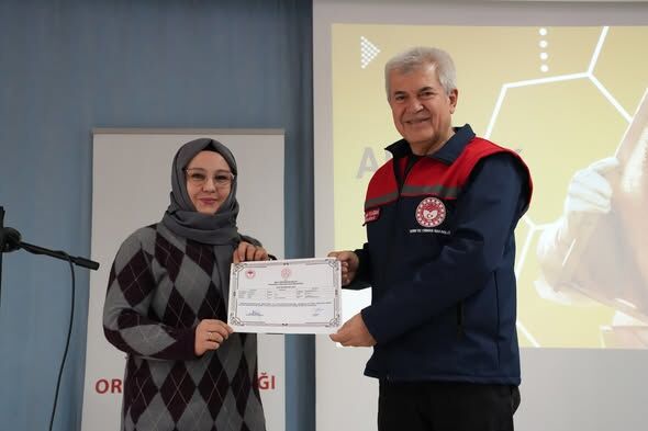 Arıcılık Kursu Sertifika Töreni Düzenlendi