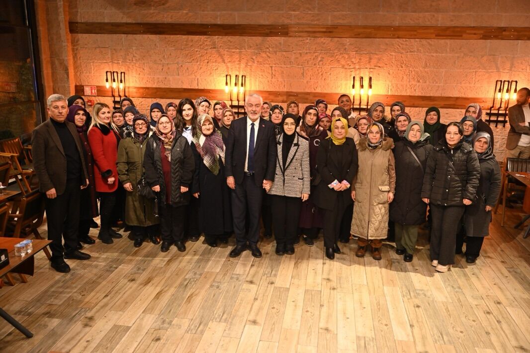 Başkan Başdeğirmen Belediye Personelleriyle Bir Araya Geldi (3)