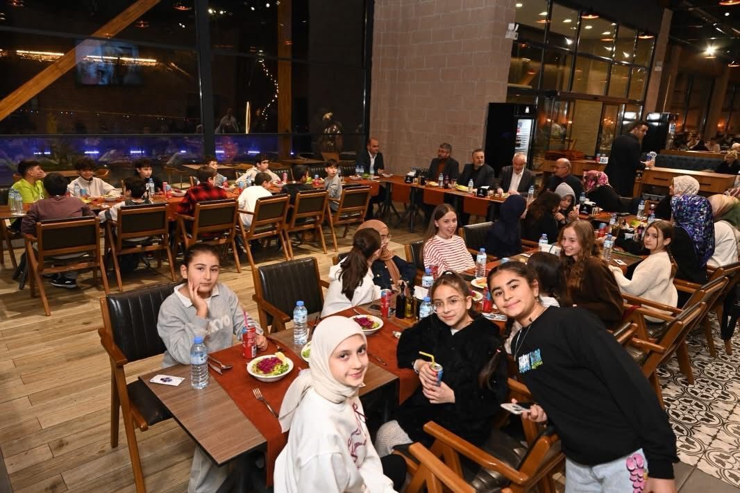 Başkan Başdeğirmen Voleybol Takımlarını Yalnız Bırakmadı (1)