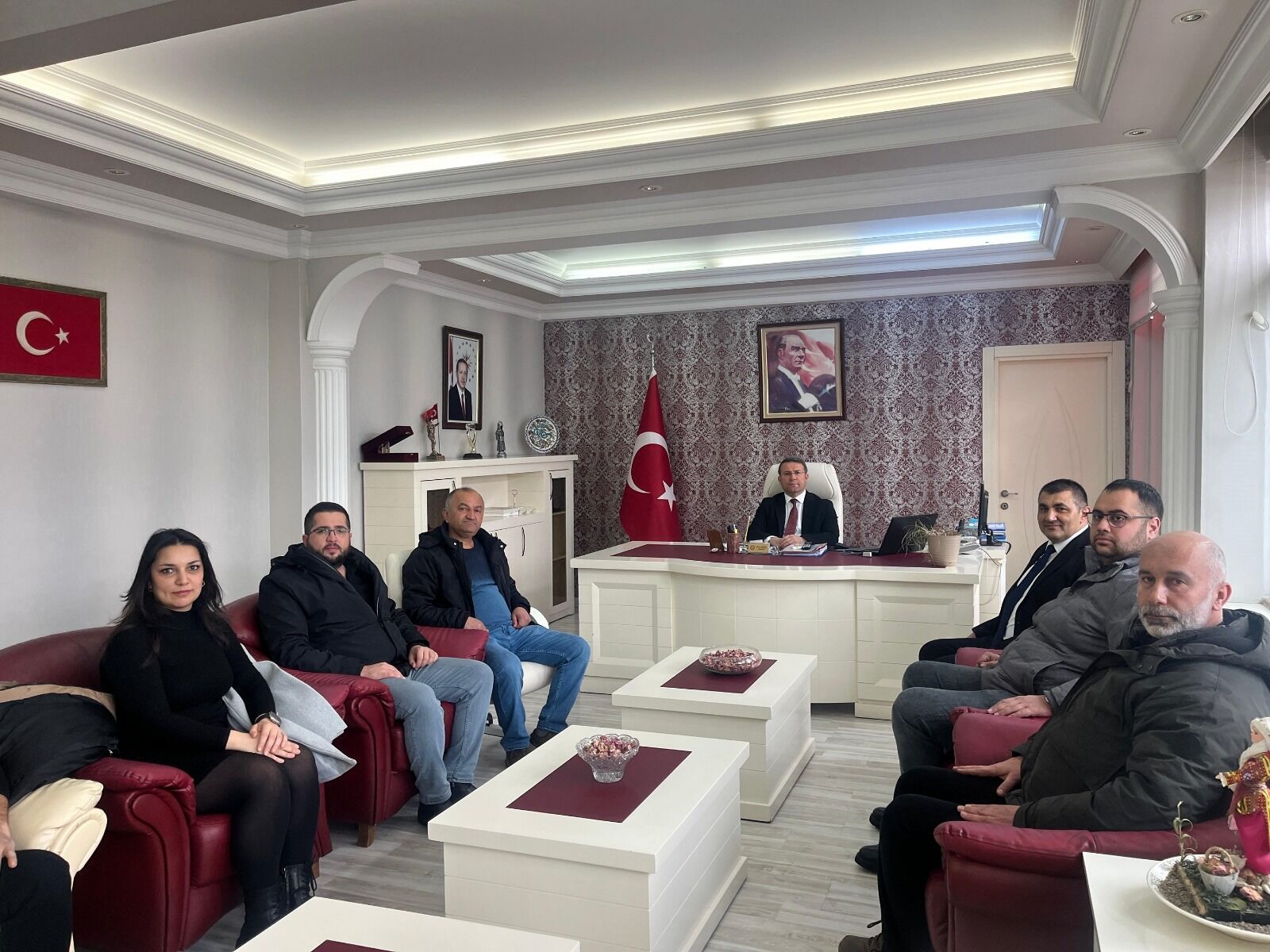 Eğirdir Kaymakamı Çimşit, Esnaf Odası Yönetimini Kabul Etti (2)