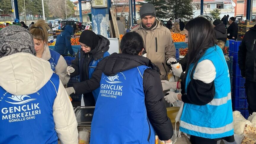 Gülkent Kyk Öğrencilerinden Çorba Ikramı (1)