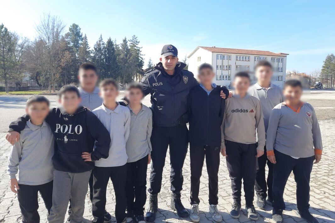 Isparta’da Okul Çevrelerinde Güvenlik Denetimleri Artırıldı (4)