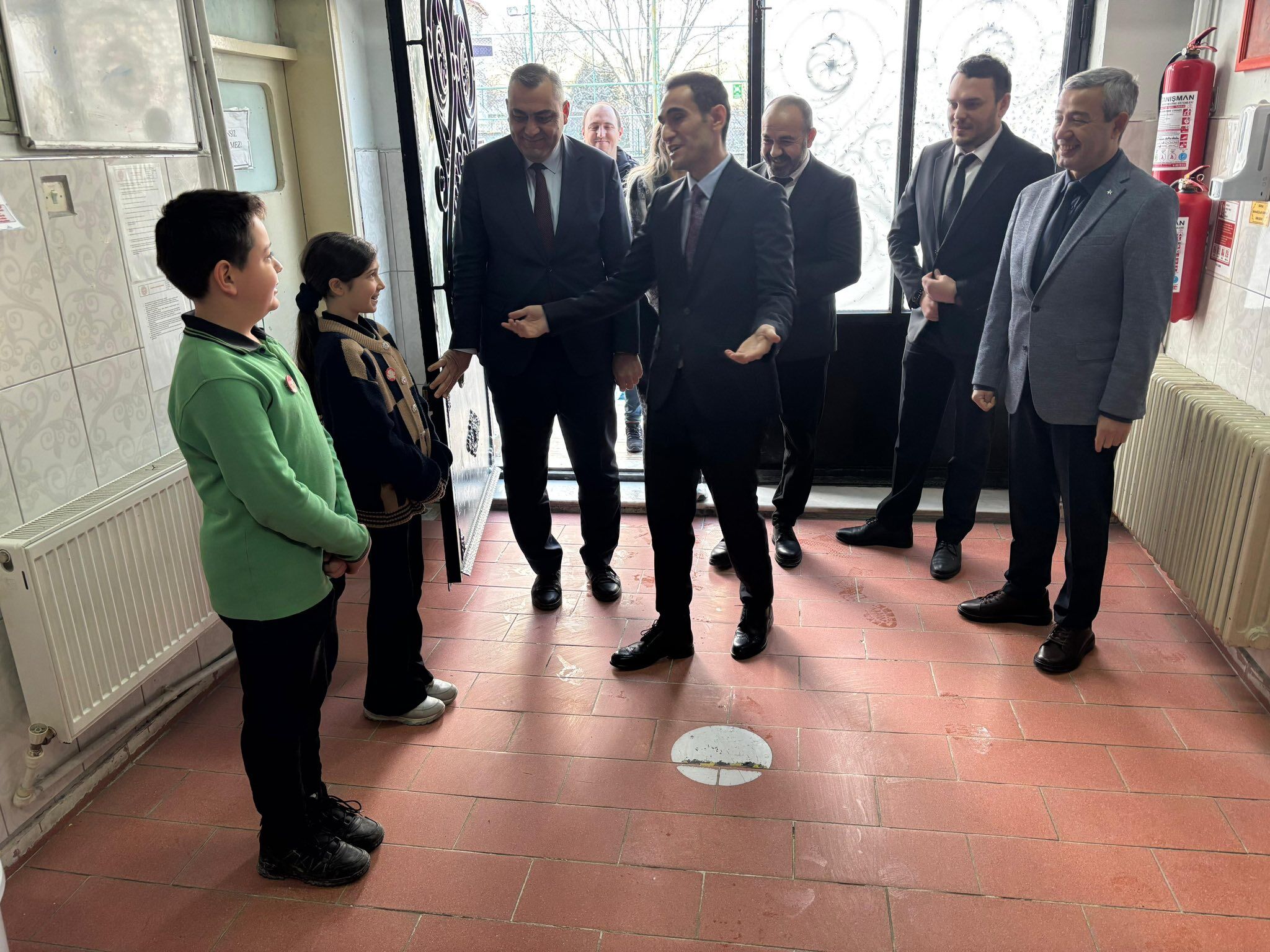 Kaymakam Ahmet Açıkgöz’den Çakır Hasan Ortaokulu’na Ziyaret (2)