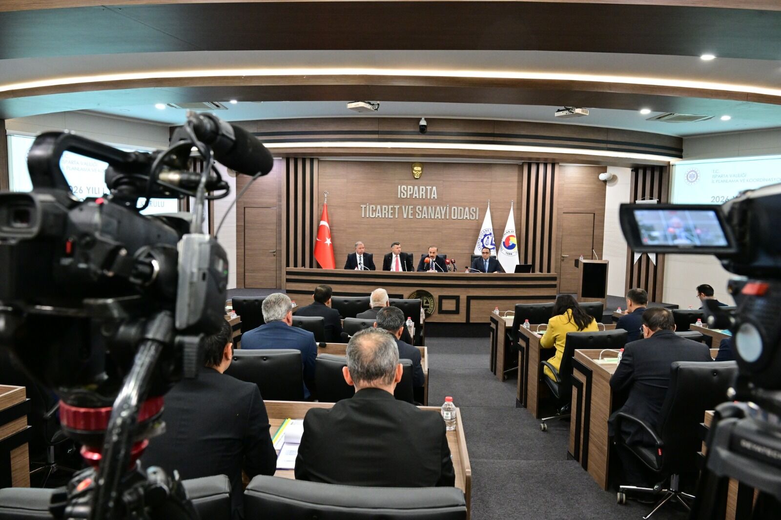 Vali Erin’den Okul Raporlarına Sert Tepki