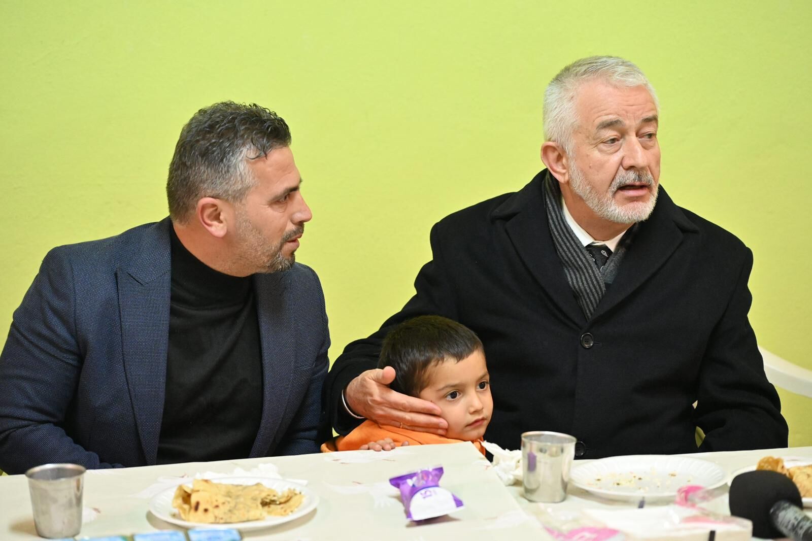 Başkan Başdeğirmen Bekirağalar Köyü’nde Vatandaşlarla Buluştu 4