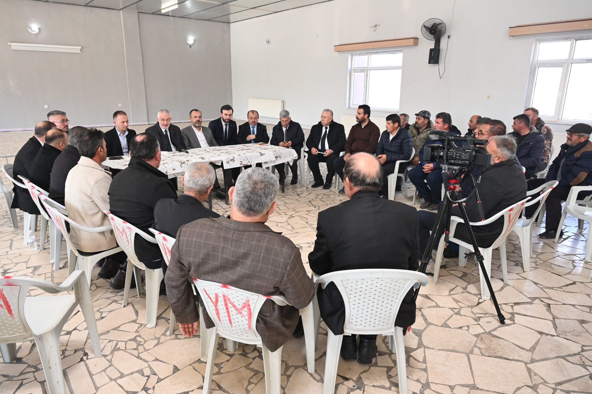 Başkan Başdeğirmen, Gelendost Ilçesinin Köy Muhtarlarıyla Buluştu (6)