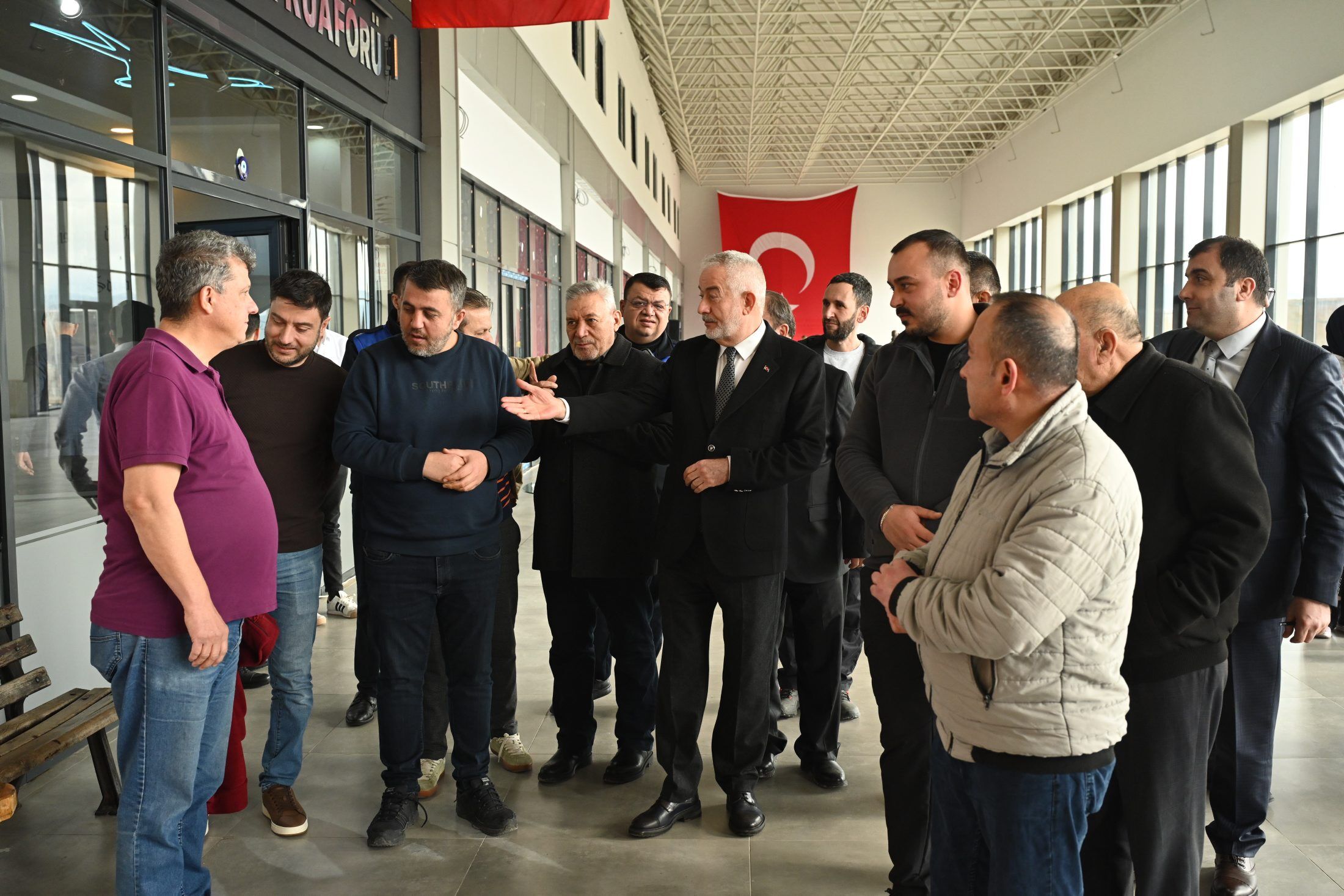 Baskan Yeni Otogar Esnaf Bulusma (16)
