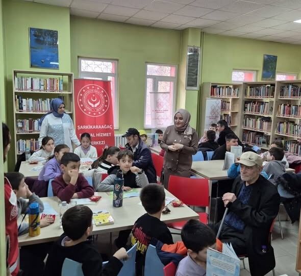 Büyükler Ve Minikler Aynı Kitapta Buluştu 2