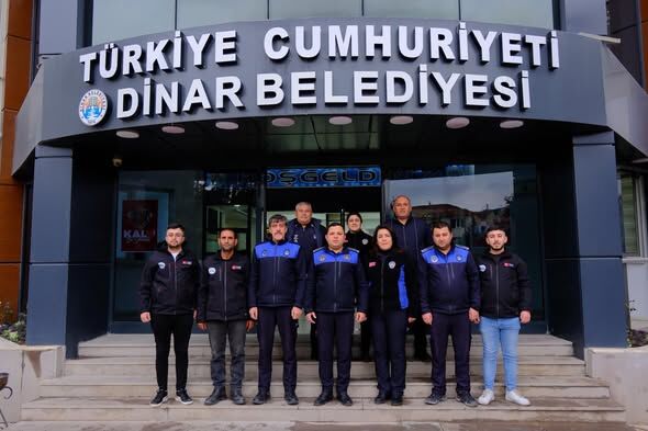 Dinar Belediyesi’nden Temizlik Personeline Koruyucu Kıyafet Desteği 1
