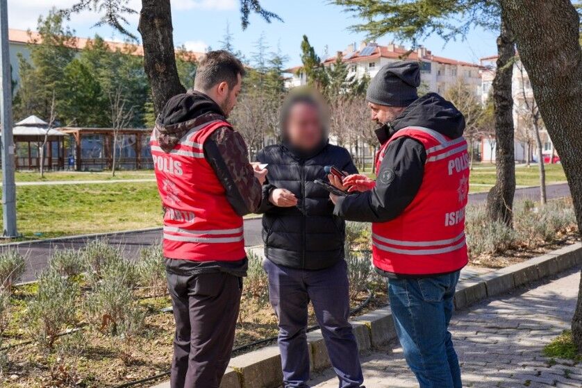 Emniyet Ekiplerinden Şehir Genelinde Park Denetimi 3