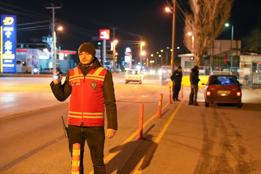 Isparta’da 3 Kavşakta Denetim Gerçekleşti (4)
