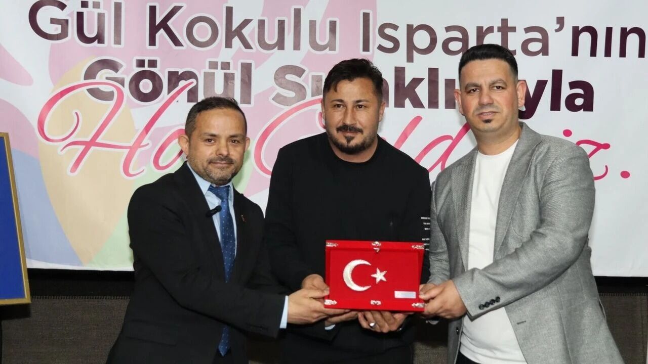 Ispartalilar Antalya’da Bereket Sofrasinda Buluştu (1)