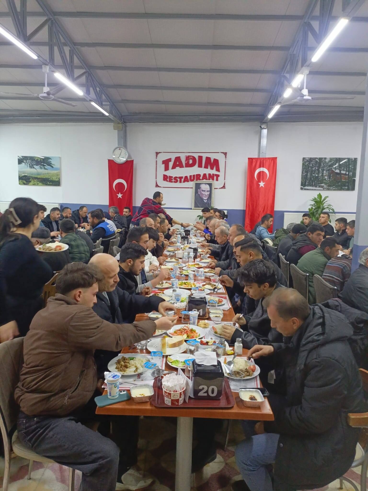 Mhp Şarkikaraağaç Teşkilatı İftarda Buluştu 4
