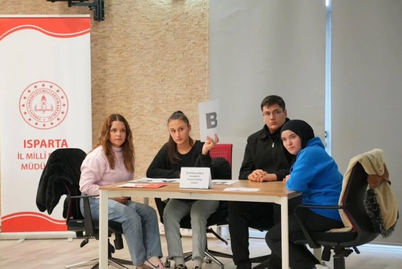 Öğrenciler Millî Ve Manevi Değerler İçin Yarıştı 1