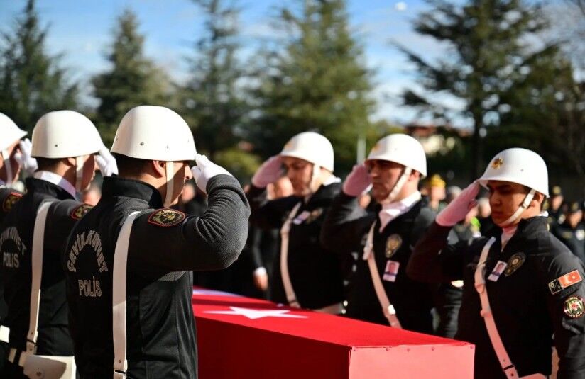 Polis Memuru Mustafa Yıldırım Son Yolculuğuna Uğurlandı 2