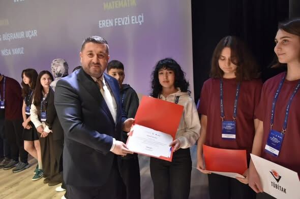 Tübi̇tak 2204 A